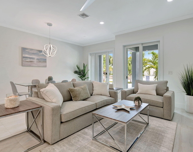 4695 Se Manatee Way - Photo Thumbnail 8