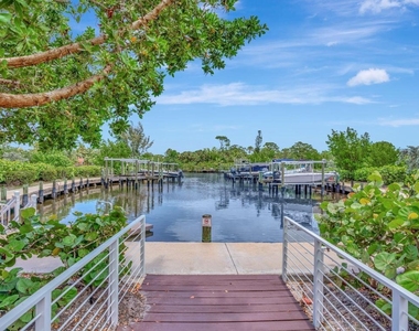 4680 Se Manatee Way - Photo Thumbnail 26