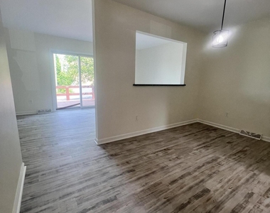 276 Old Loudon Road - Photo Thumbnail 14