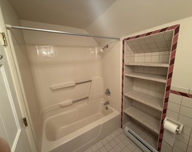 526 Canaan - Photo Thumbnail 12