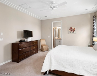 9071 Albion Lane N - Photo Thumbnail 10