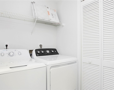 6225 Bellerive Avenue - Photo Thumbnail 14