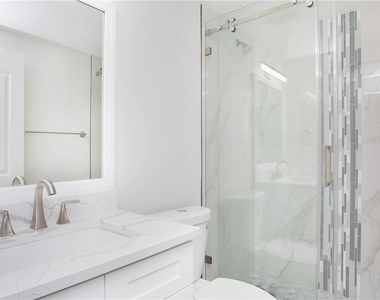 6225 Bellerive Avenue - Photo Thumbnail 11