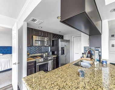 3525 Sage Road - Photo Thumbnail 8