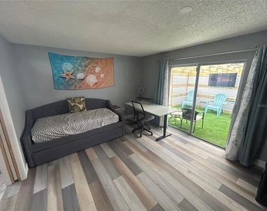 5708 27th Avenue S - Photo Thumbnail 6
