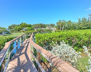 724 Bayport Way - Photo Thumbnail 50