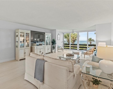 724 Bayport Way - Photo Thumbnail 15