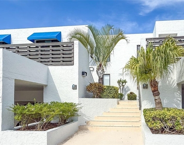 724 Bayport Way - Photo Thumbnail 1