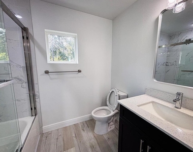 2201 Conway Drive - Photo Thumbnail 1