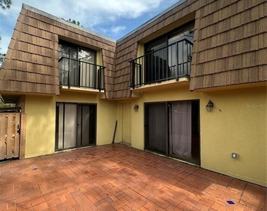 5252 Brook Court - Photo Thumbnail 27