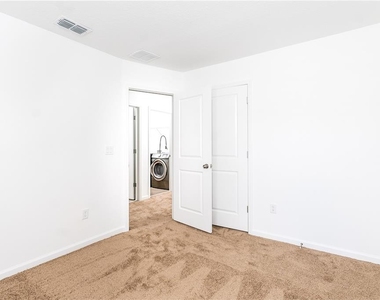 987 Spring Palms Loop - Photo Thumbnail 13