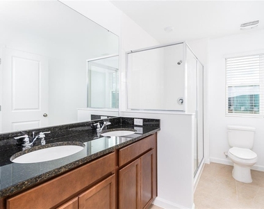 987 Spring Palms Loop - Photo Thumbnail 10