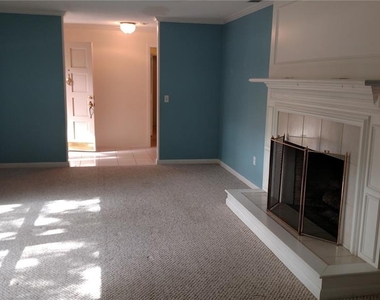 9230 Nw 9th Avenue - Photo Thumbnail 6