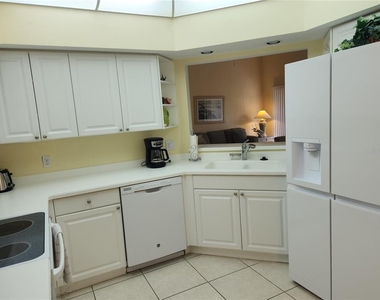 6872 Fairview Terrace - Photo Thumbnail 8