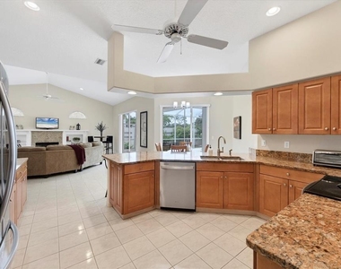 6392 Woodbirch Place - Photo Thumbnail 9