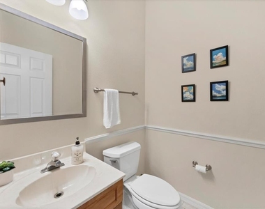 6392 Woodbirch Place - Photo Thumbnail 23