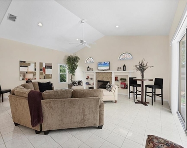 6392 Woodbirch Place - Photo Thumbnail 12