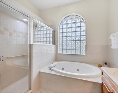 6392 Woodbirch Place - Photo Thumbnail 19