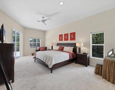6392 Woodbirch Place - Photo Thumbnail 16