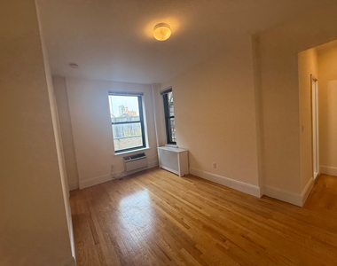 200 Riverside Drive - Photo Thumbnail 1
