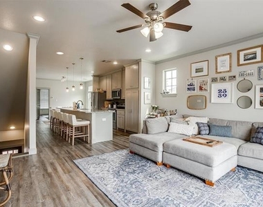 2539 Mccart Avenue - Photo Thumbnail 21