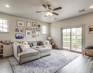 2539 Mccart Avenue - Photo Thumbnail 20