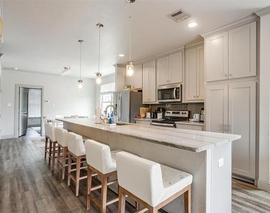 2539 Mccart Avenue - Photo Thumbnail 22