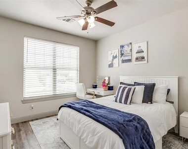 2539 Mccart Avenue - Photo Thumbnail 25