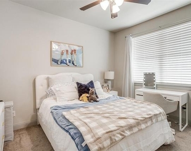 2539 Mccart Avenue - Photo Thumbnail 30