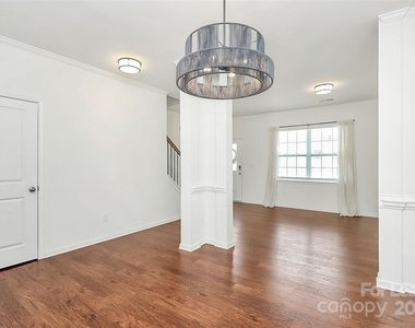 181 Atwater Landing Drive - Photo Thumbnail 6