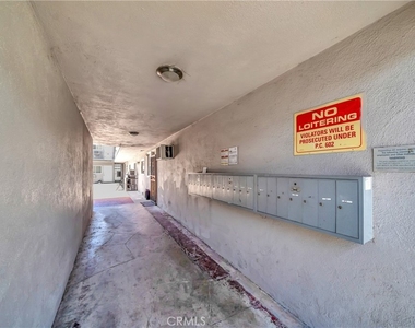 6735 Elmer Avenue - Photo Thumbnail 17