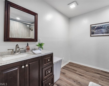 27775 Matterhorn Drive - Photo Thumbnail 33