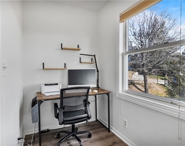 27775 Matterhorn Drive - Photo Thumbnail 17