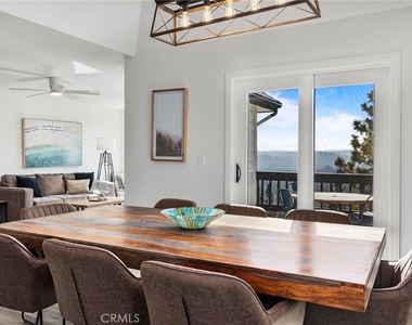 27775 Matterhorn Drive - Photo Thumbnail 6