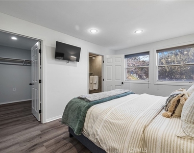 27775 Matterhorn Drive - Photo Thumbnail 30