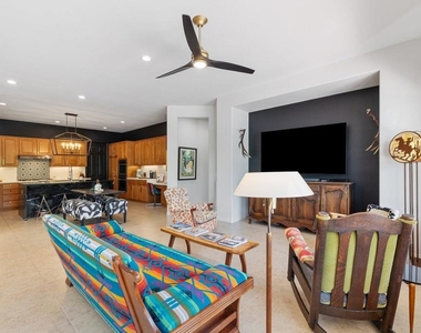 61185 Soaptree Drive - Photo Thumbnail 9