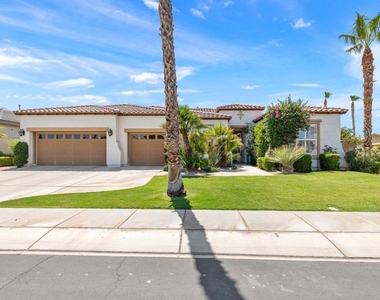 61185 Soaptree Drive - Photo Thumbnail 48
