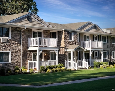 24 Williams Boulevard - Photo Thumbnail 2
