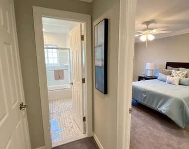 28 Williams Boulevard - Photo Thumbnail 11
