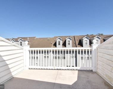 26767 Chatham Lane - Photo Thumbnail 21