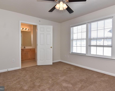 26767 Chatham Lane - Photo Thumbnail 10