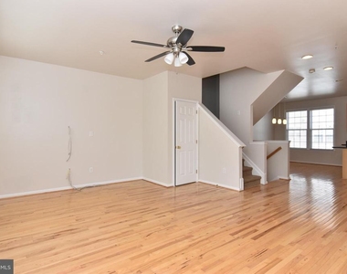 26767 Chatham Lane - Photo Thumbnail 2
