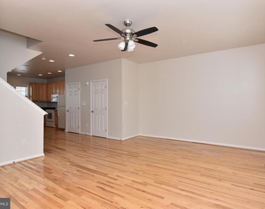 26767 Chatham Lane - Photo Thumbnail 3