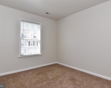 26767 Chatham Lane - Photo Thumbnail 15
