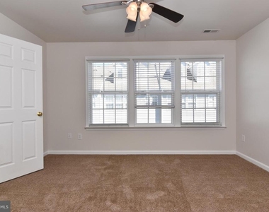 26767 Chatham Lane - Photo Thumbnail 9