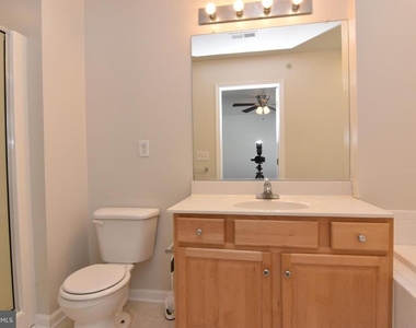 26767 Chatham Lane - Photo Thumbnail 11