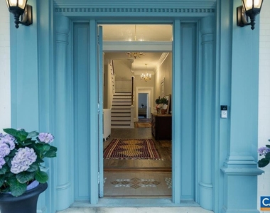 409 Park St - Photo Thumbnail 2