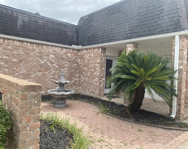 5 Bendwood Drive - Photo Thumbnail 14