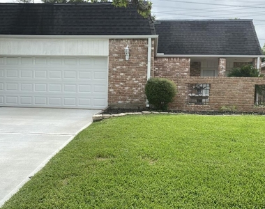 5 Bendwood Drive - Photo Thumbnail 13