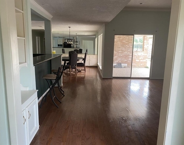 5 Bendwood Drive - Photo Thumbnail 16